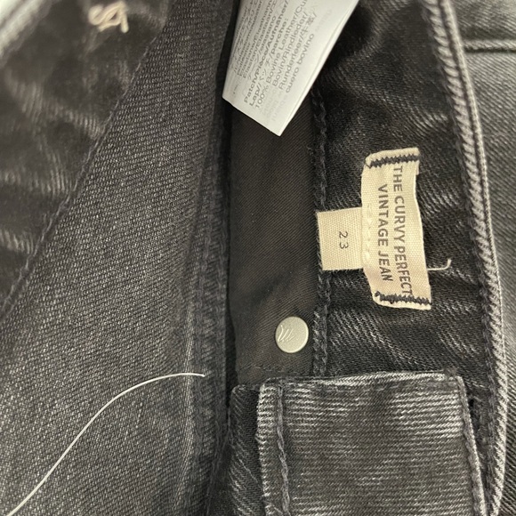 MADEWELL Highwaisted Washed Out Black Jeans - Picture 7 of 10